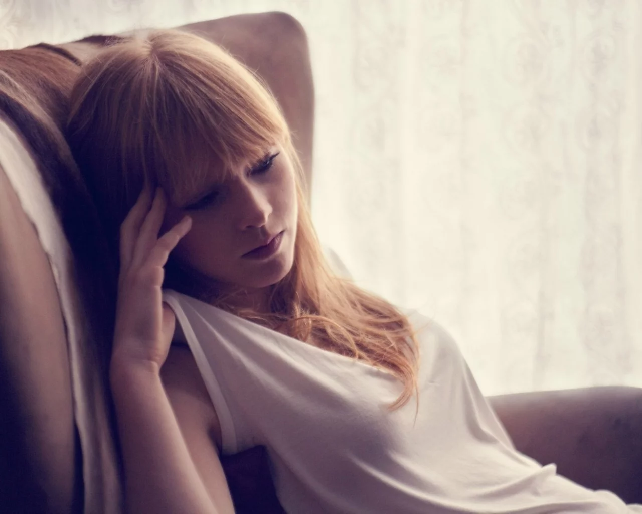 локоны, задумчивость, девушка, lucy rose