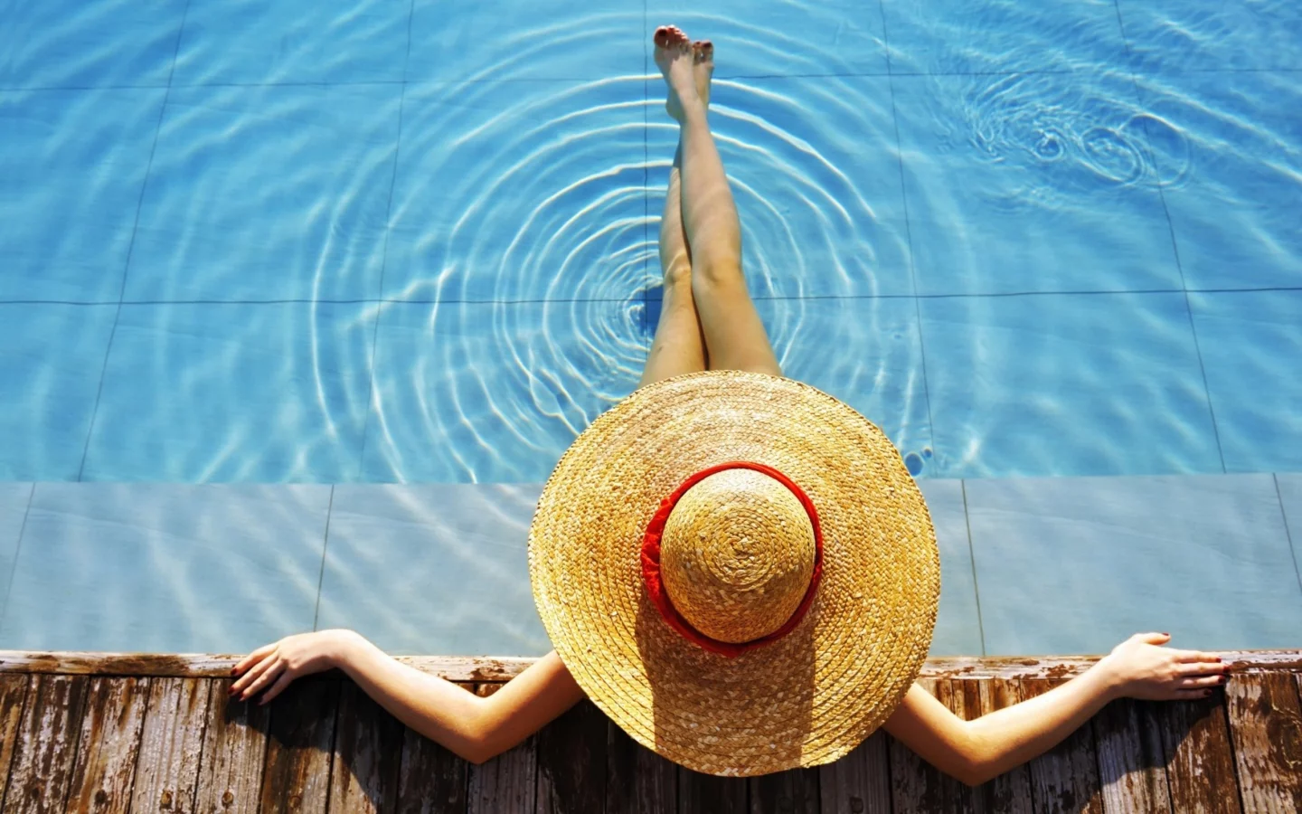 models, , women, swimming pools, hats, water