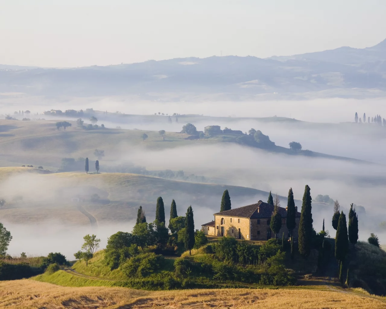 природа, Утро, пейзаж, поля, туман, дома, toscana, холмы