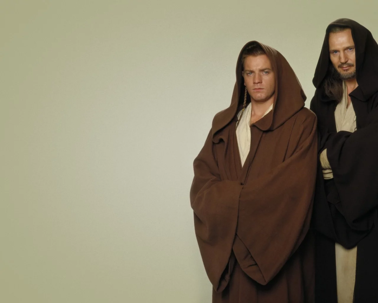 liam neeson, костюмы, юэн макгрегор, ewan mcgregor, Лиам нисон