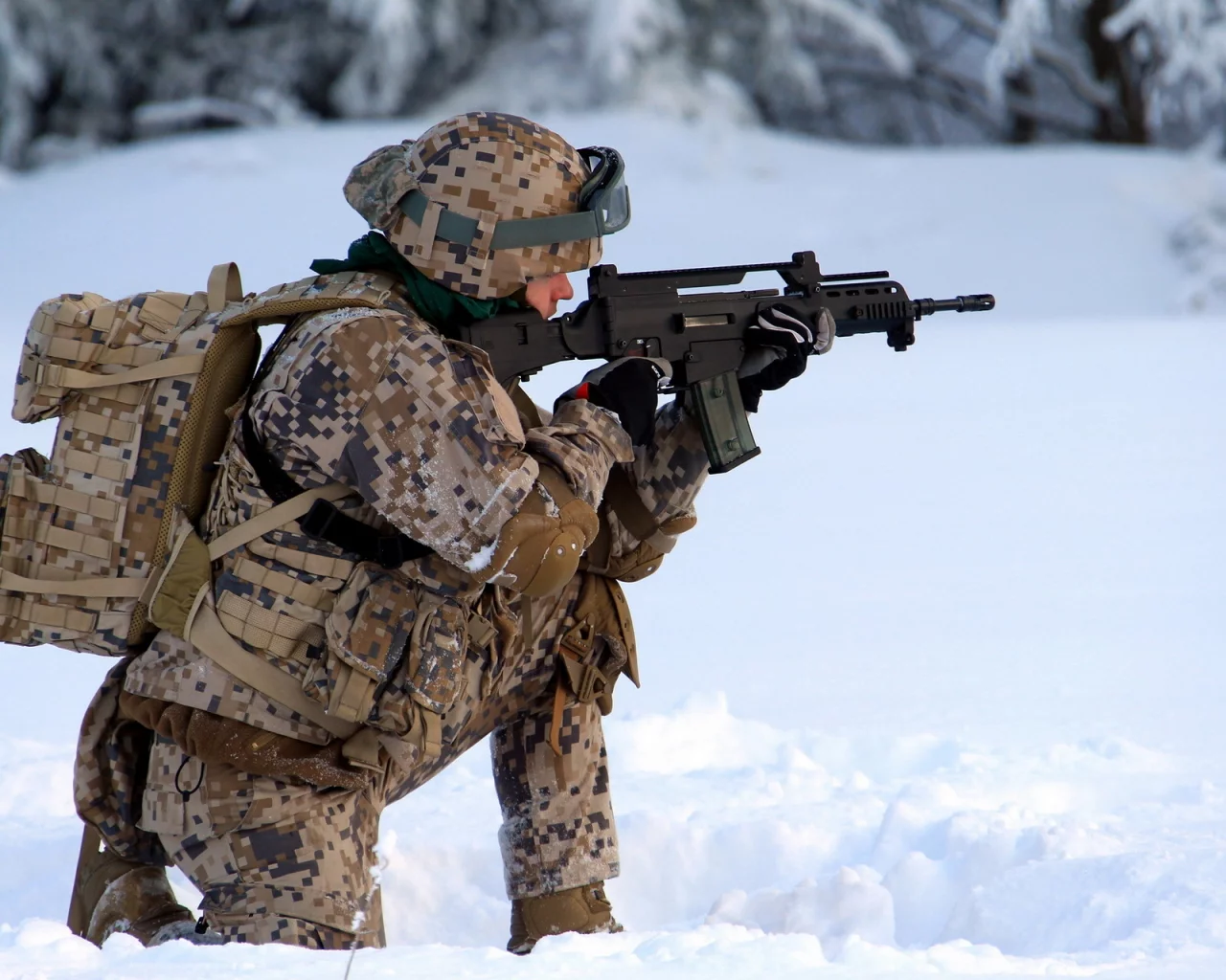 солдат, Latvian army, оружие