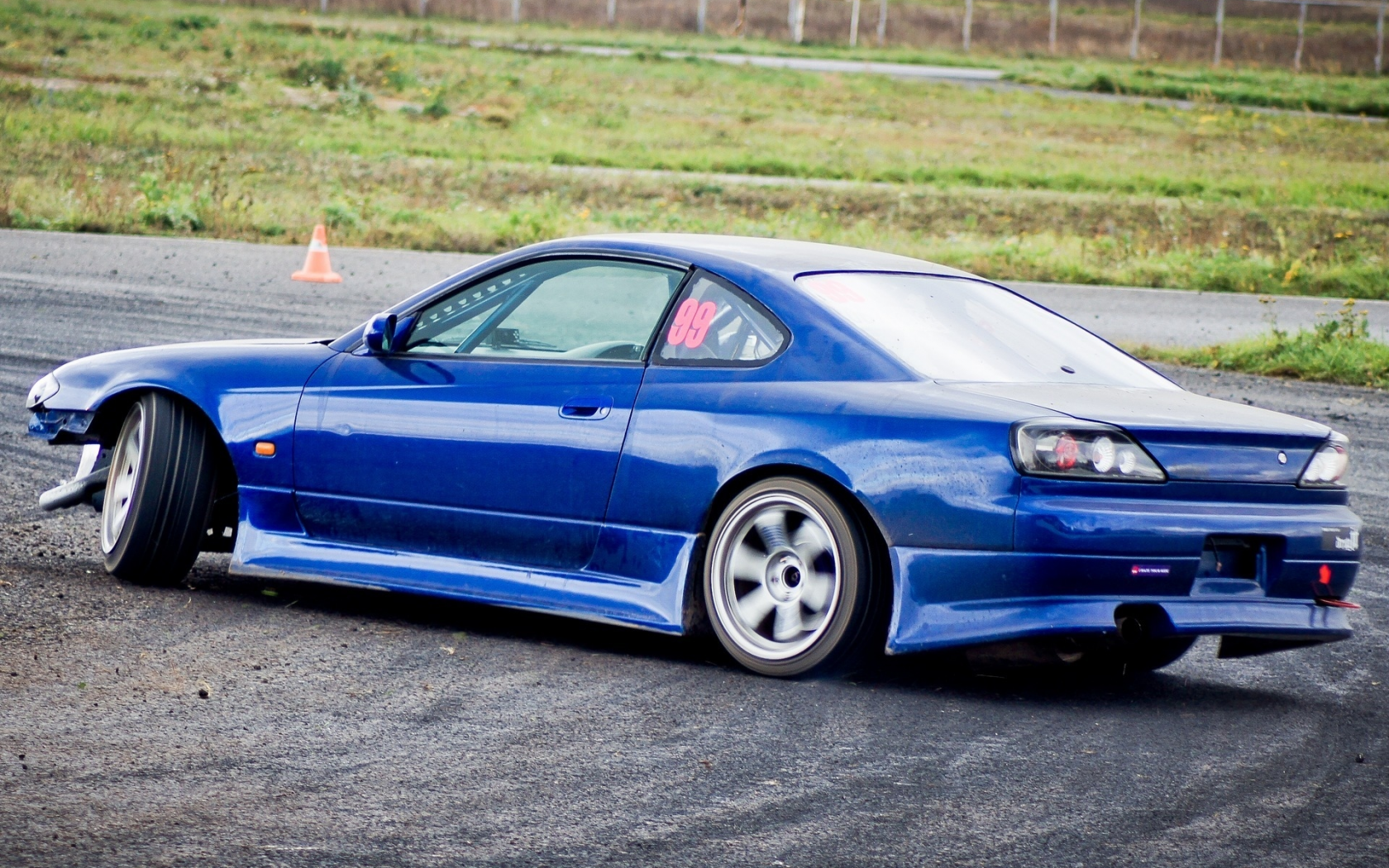 Nissan silvia s15 фото