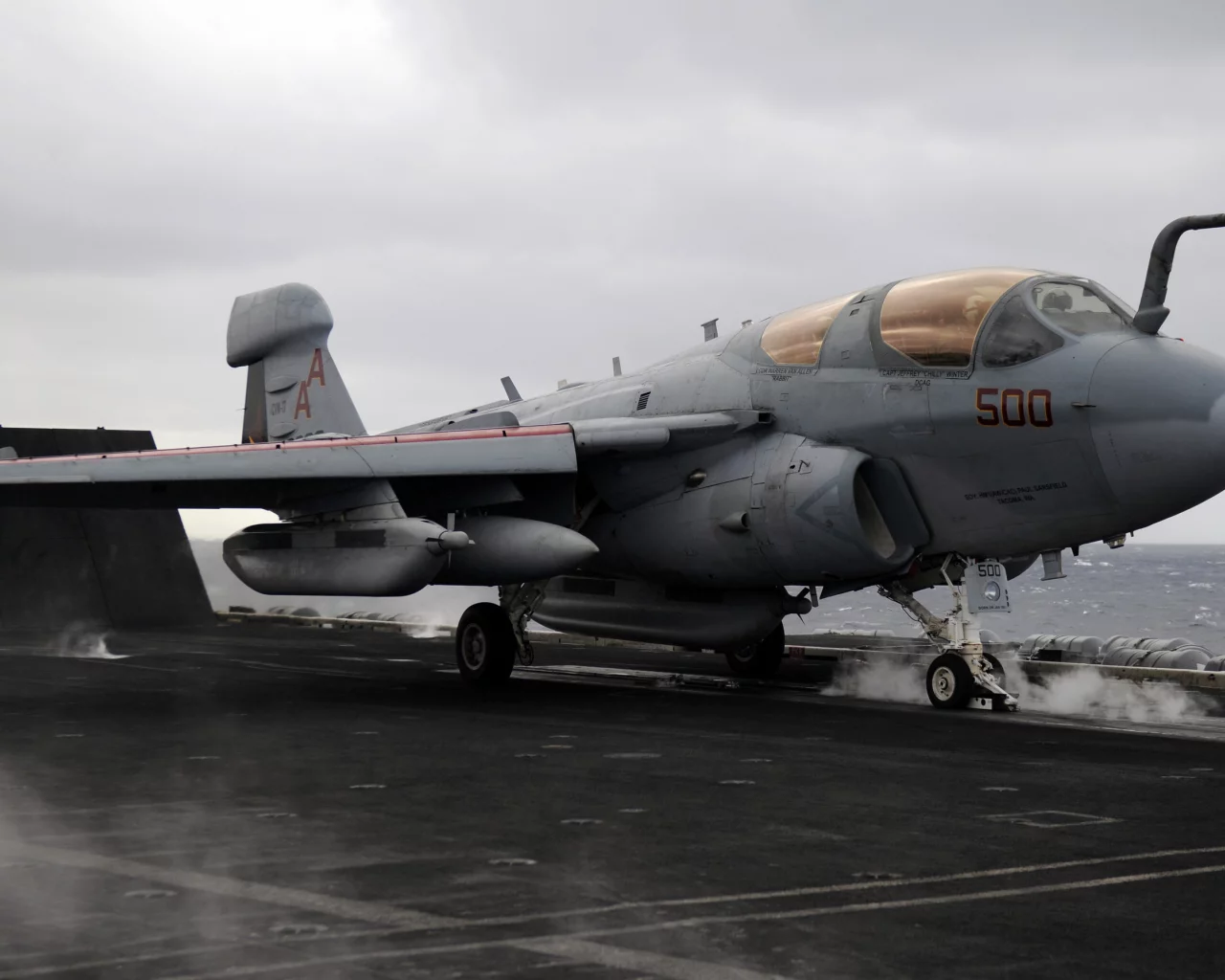 grumman, ea-6b prowler, палубный самолёт рэб, взлет с авианосца