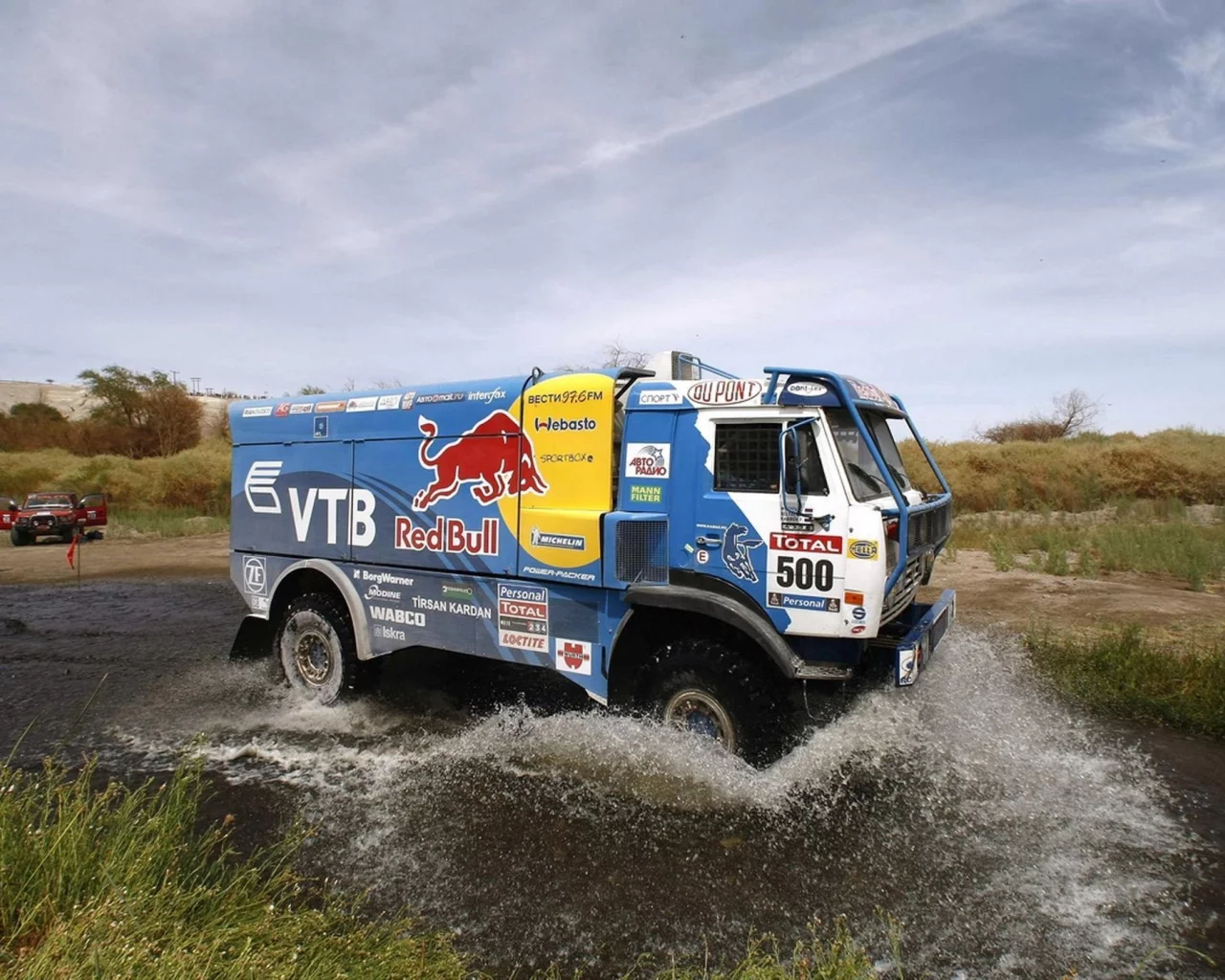 дакар, kamaz, синий, брызги, камаз, rally, red bull, dakar, вода