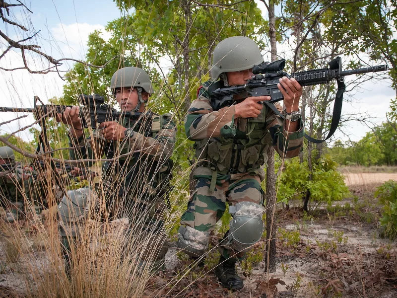 солдаты, indian army, оружие