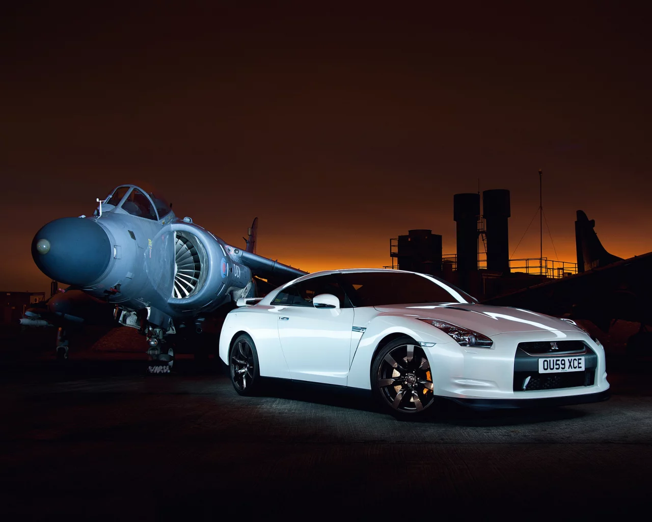 r35, gtr, nissan, самолёты, аэродром, закат, godzilla, белый