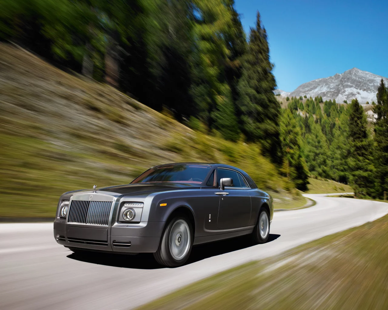 горы, фантом, ролс ройс, машина, rolls-royce, дорога, phantom, лес, обои