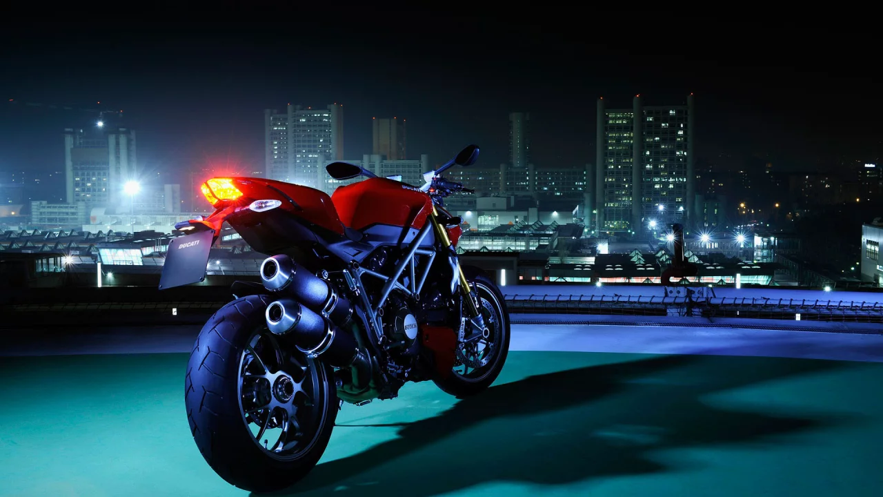 ducati, огни, ночь, город