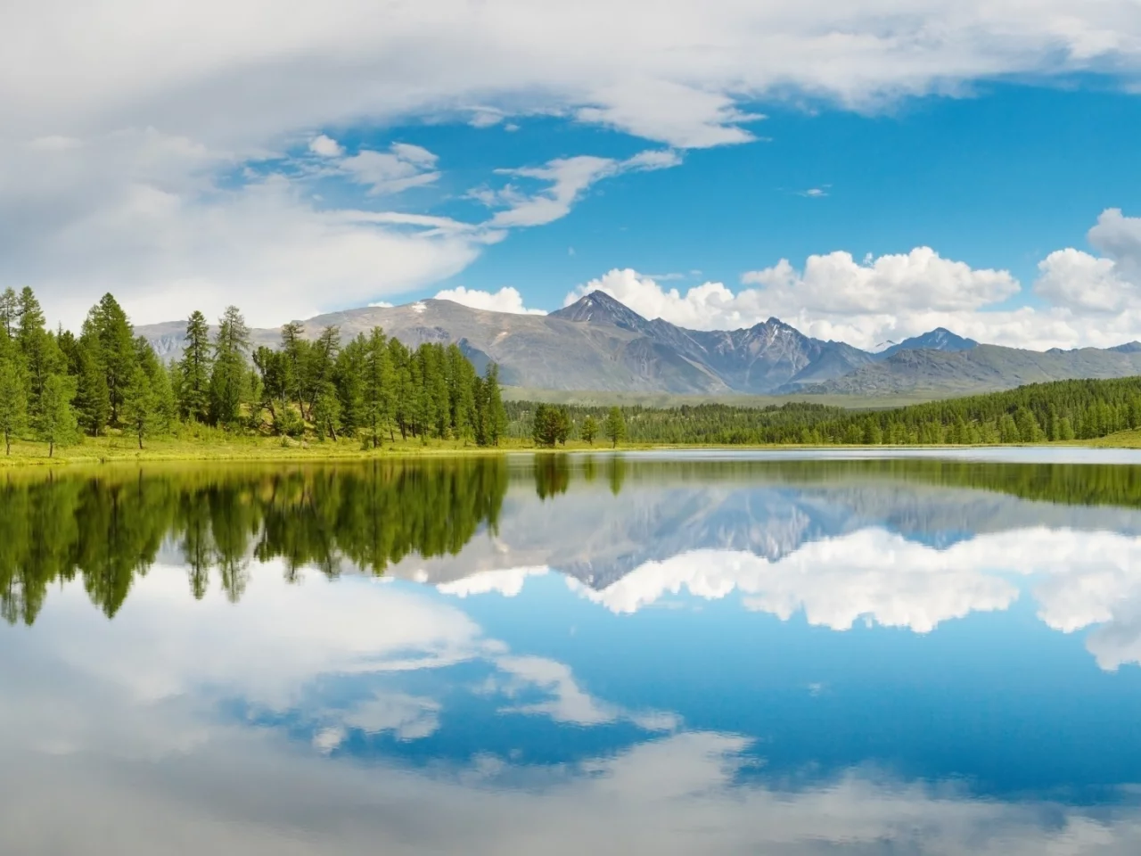 вода, горы, отражение, небо, облака, деревья