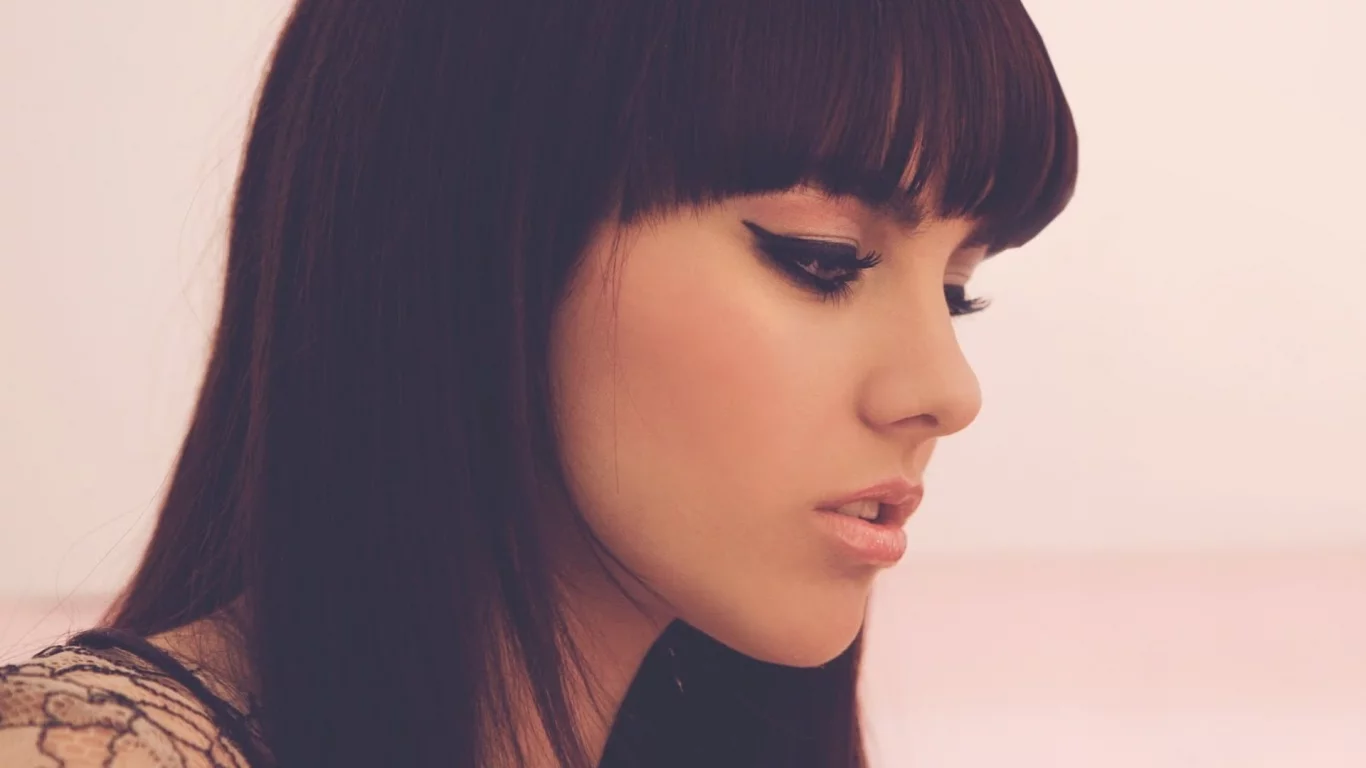 ewa farna, лицо, волосы, девушка, make up, брюнетка, beautiful girl, ресницы