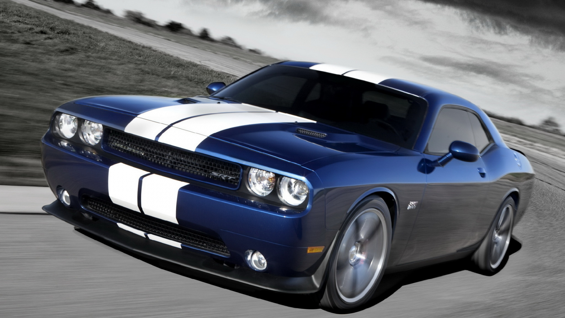 Dodge Challenger srt8 392