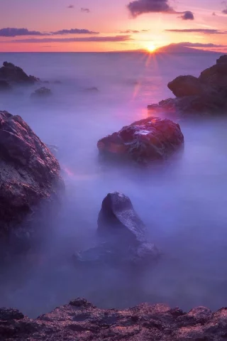 пейзаж, туман, камни, скалы, вечер, закат, солнце, облака, вода, море