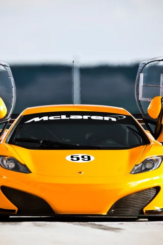mclaren, мак ларен с машиными, mp4 12c gt3, тачки, двери