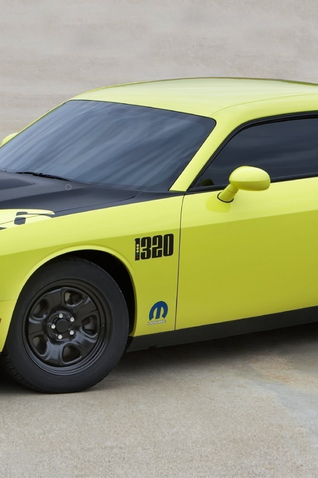 Dodge Challenger Yellow Jacket