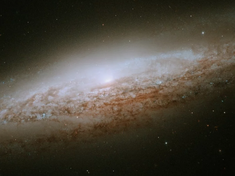 ngc 2683, галактика, видимая с ребра