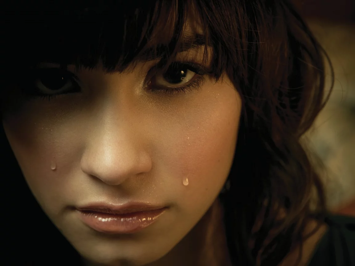 грусть, слёзы, demi lovato