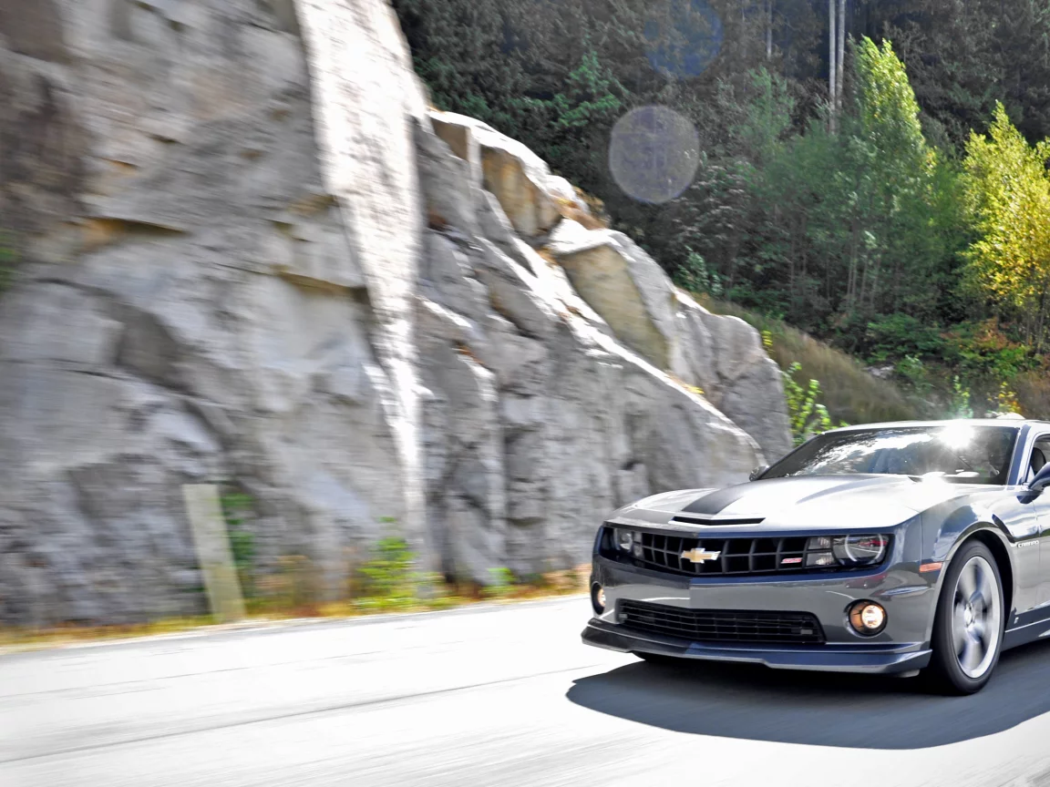 мускул кар, шоссе, солнечный день, chevrolet camaro ss, трасса, скорость, muscle car, drive, езда