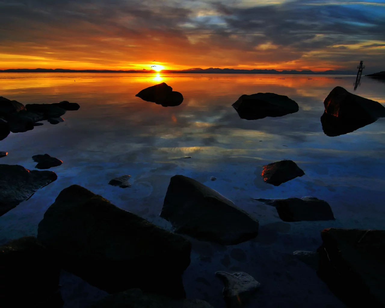 камни, вода, небо, природа, nature, закат, пейзаж, океан, облака, горизонт, солнце, гладь