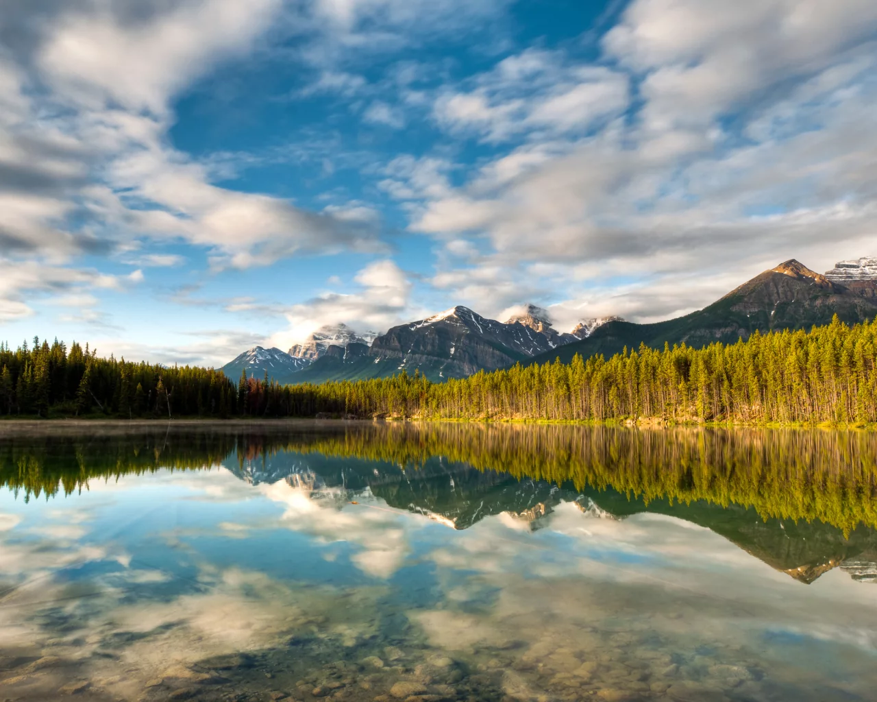 прозрачность, небо, отражение, canada, озеро, канада, горы