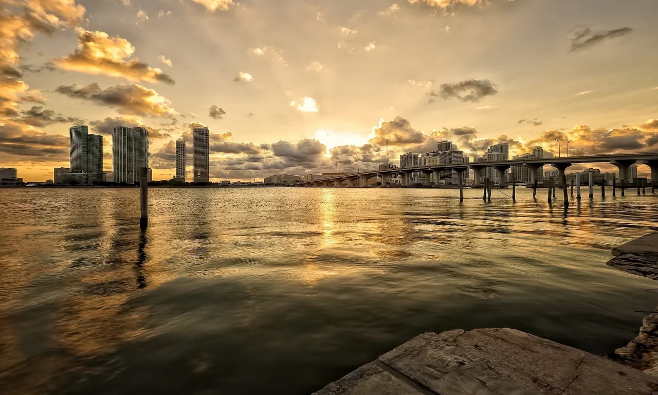 река, майами, мост, вечер, дома, miami, город, облака, здания, закат