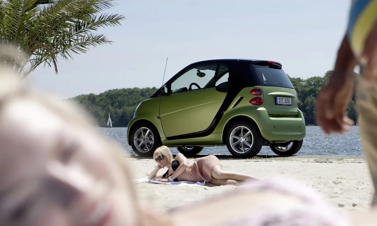 fortwo, green, and, babe