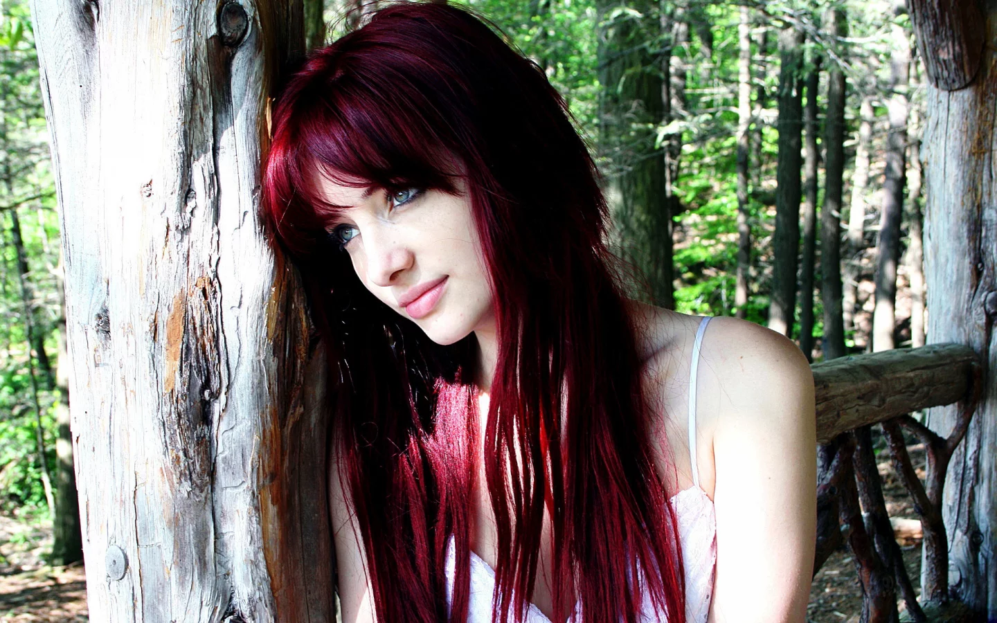 дерево, задумчивость, сьюзан коффи, susan coffey, взгляд, рыжая