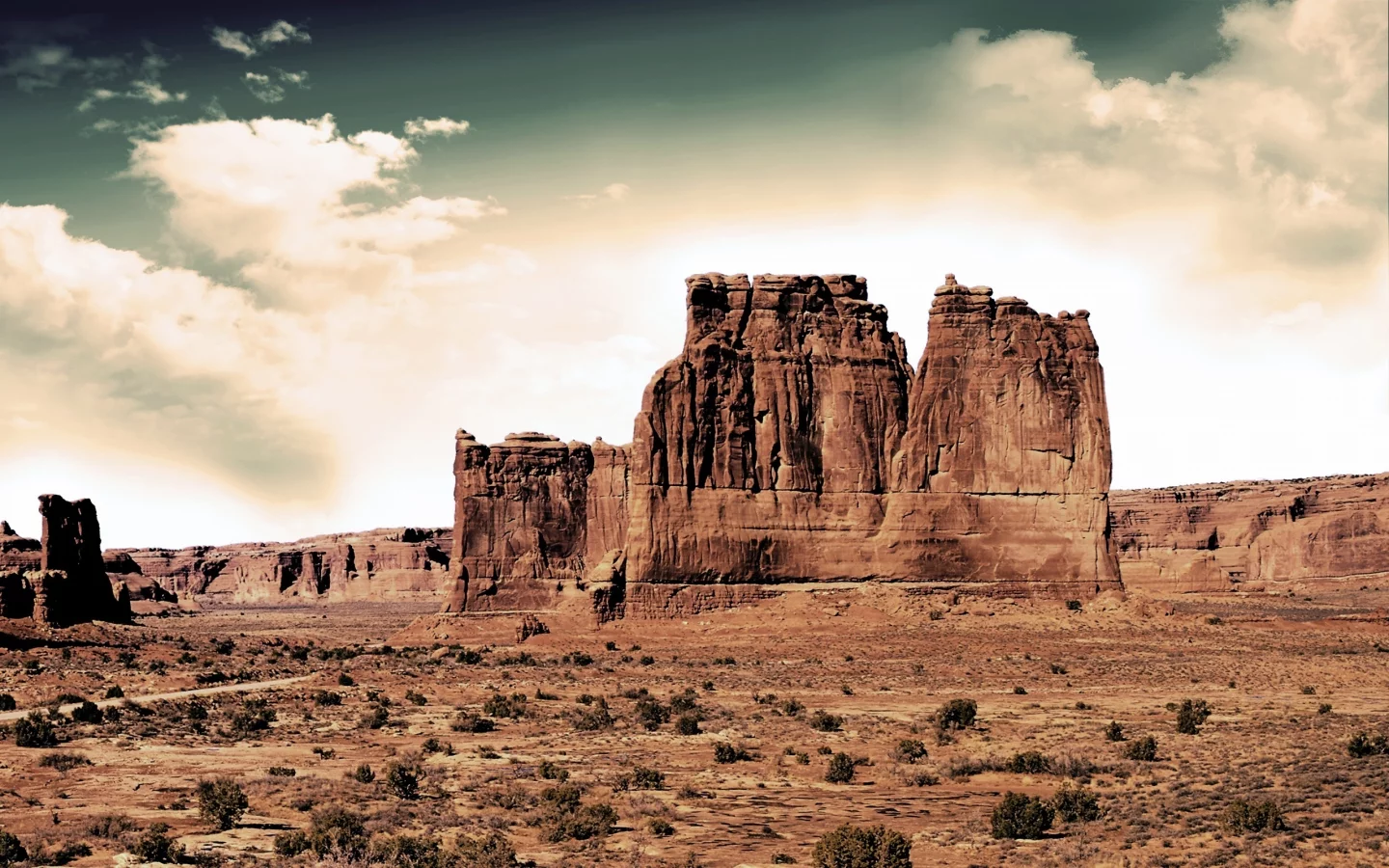 landscape, sky, пейзаж, desert, небо, clouds, nature, облака, пустыня, 2560x1600, природа