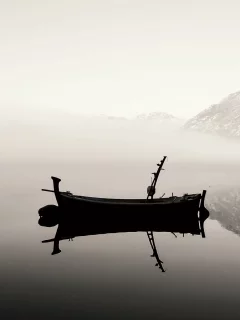 reflection, озеро, nature, отражение, mountains, landscape, lake, вода, чб, water, fog, природа, пейзаж, snow, снег, 1920x1200, b&w, туман, boat, горы, лодка