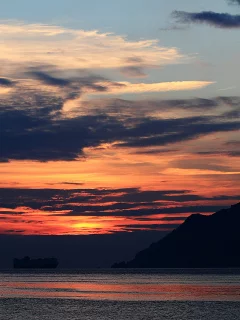 скала, море, гладь, закат, корабль, небо