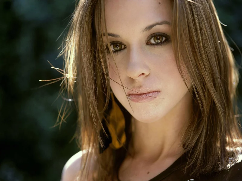 lacey chabert, губы, девушка, взгляд