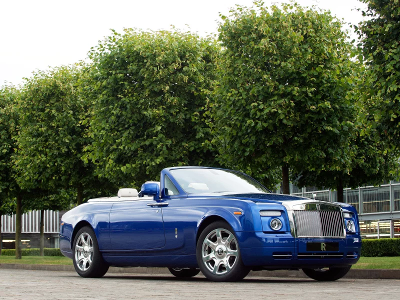 шикарная машина, coupe, masterpiece, синий, phantom, роллс-ройс, деревья, london, фантом, drophead, rolls-royce, дропхэд, купе