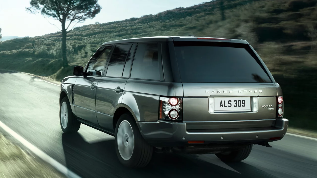 рэньж ровер, land rover, холм, внедорожник, vogue, tdv8, дерево, se, лэнд ровер, джип, люксовый, дорога, range rover