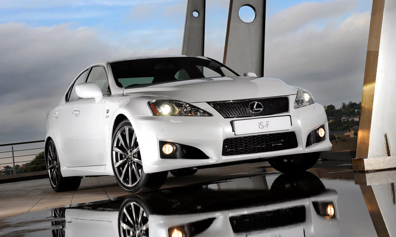 седан, небо, lexus, лужа, опоры, лексусис-ф, is-f, передок, белый, отражение