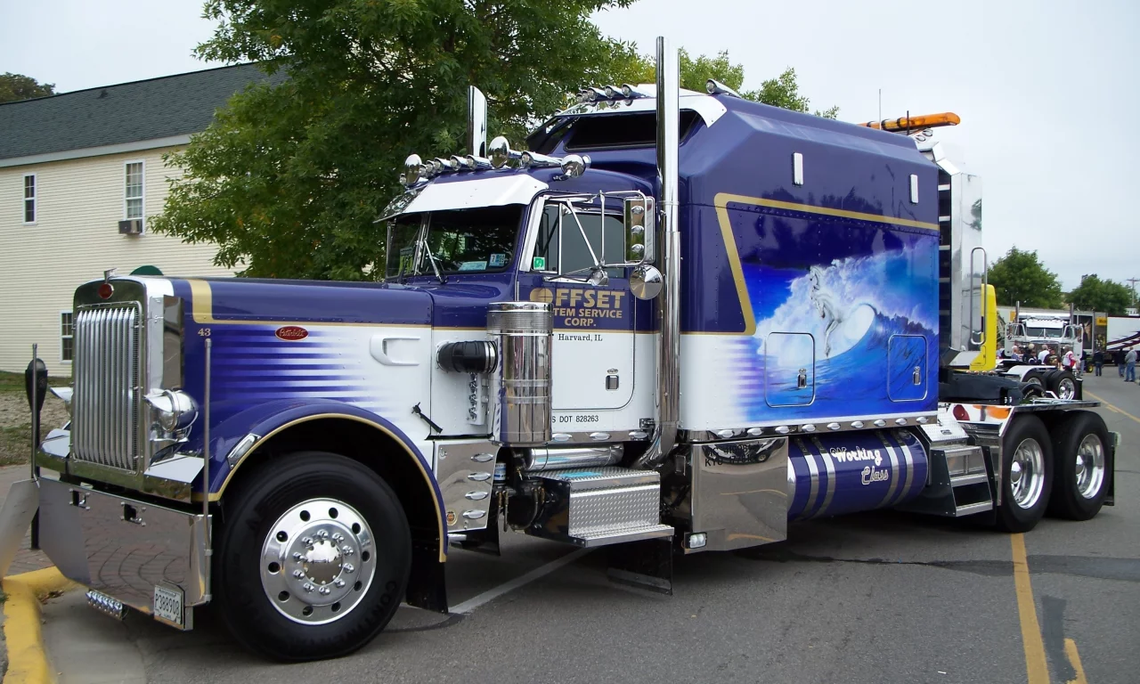 грузовик, спальный отсек, peterbilt, кабина