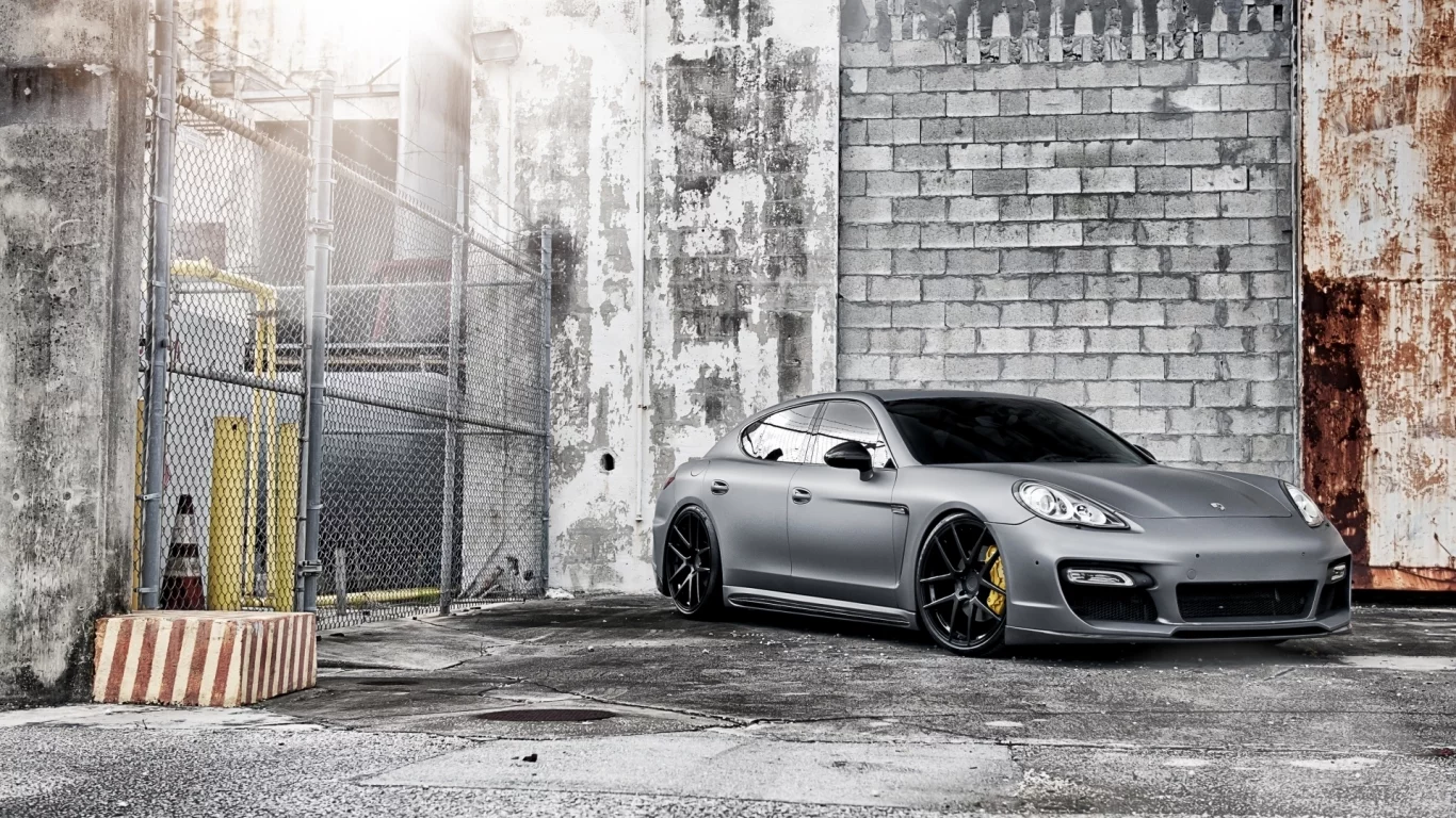 порше, porsche, сетка, забор, шлакоблоки, передок, панамера, турбо, panamera, стена, серый, turbo, суперседан