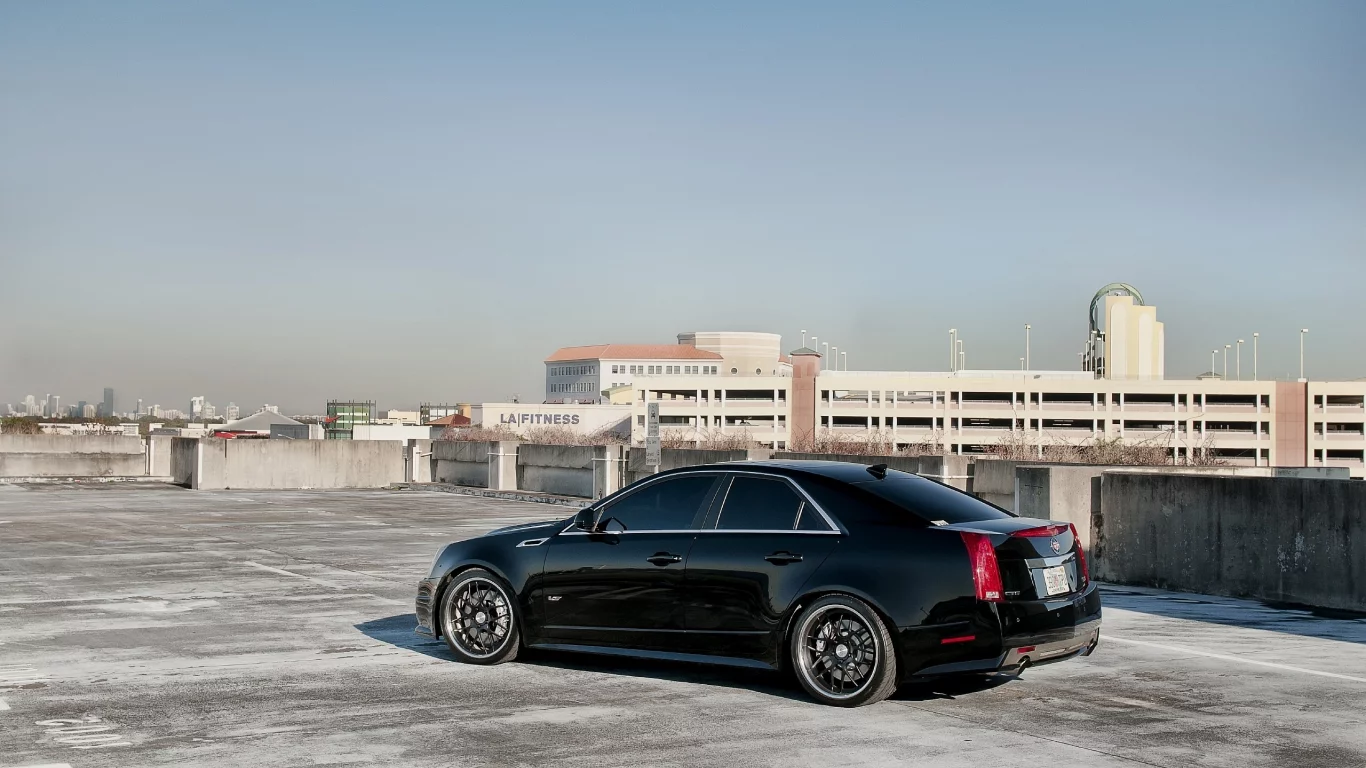 стоянка, cadillac gts-v, дома