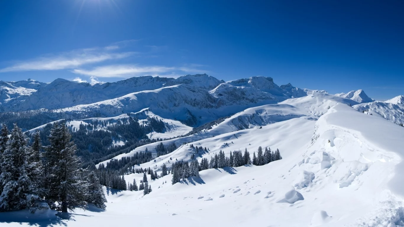 снег, горы, деревья, лучи солнца