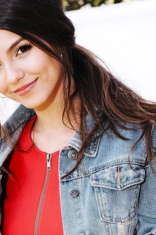 девушка, взгляд, victoria justice, улыбка