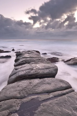 море, сиреневый, камни