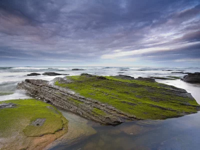 море, небо, камни