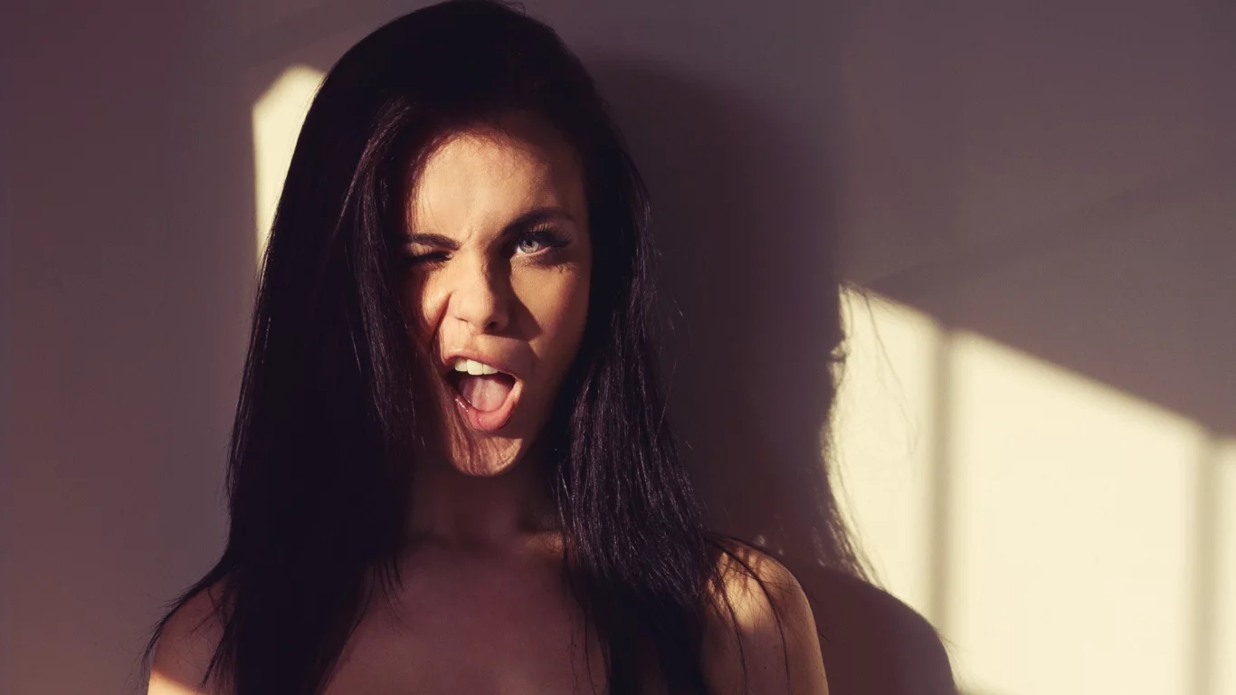 emma glover, девушка, эмоции