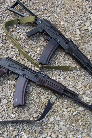 2 штуки, ак-74, автоматы калашникова, калаш, гравий