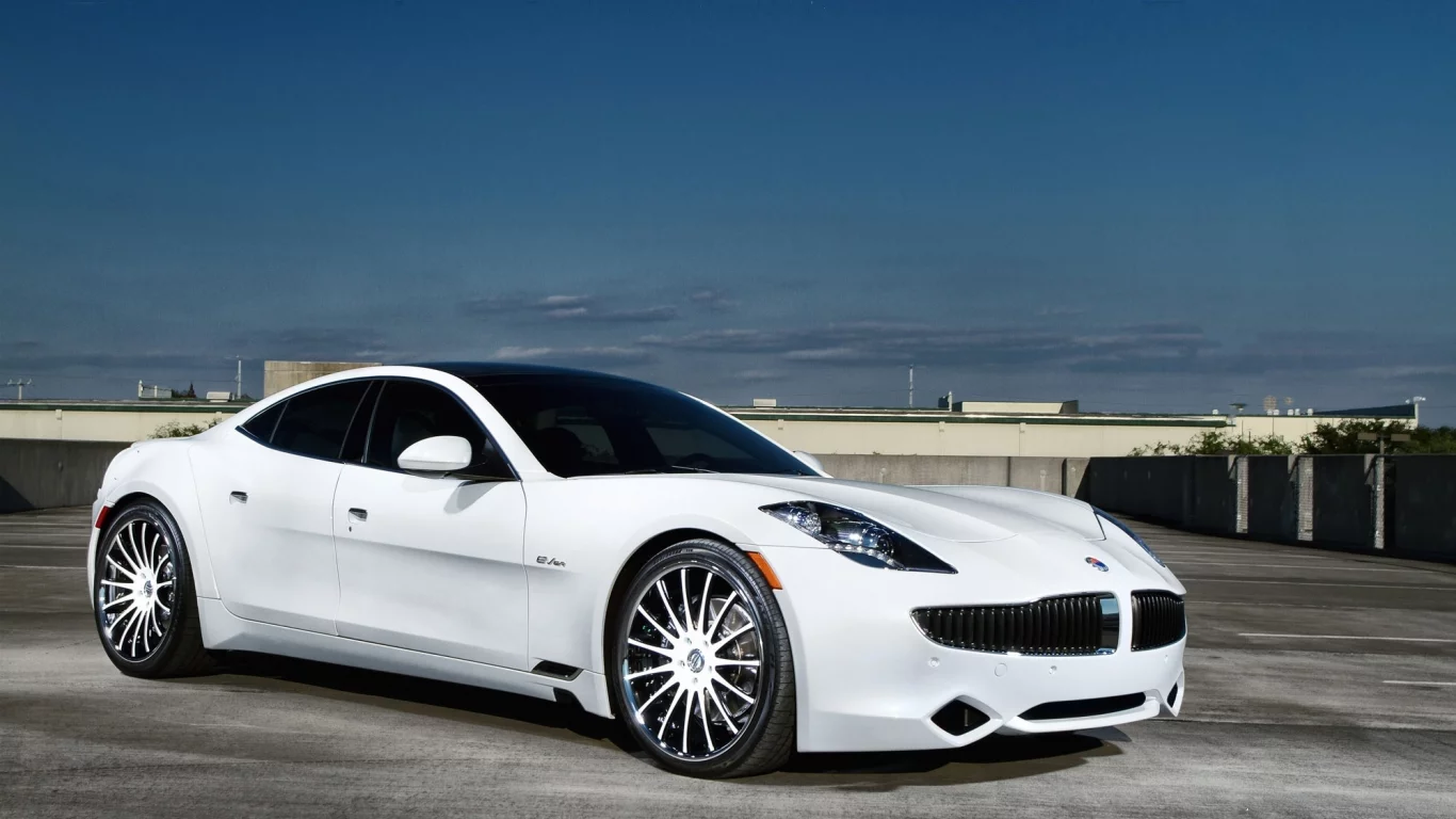 белый, fisker, karma, карма, parking, sky, white, фискер, парковка