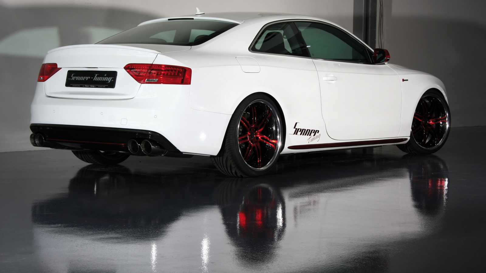 Audi rs5 2012 White