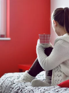 кофта, настроения, дома, брюнетка, девушка, вязаная
