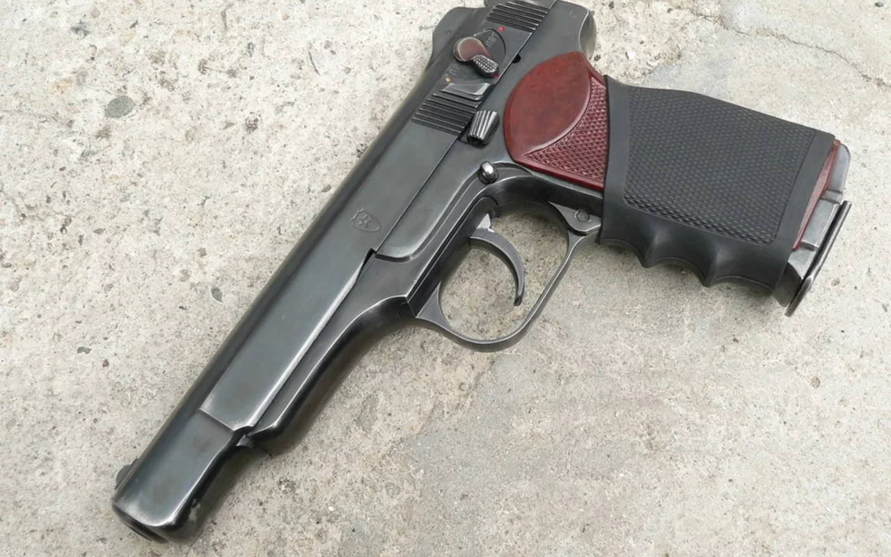 оружие, автоматический пистолет стечкина, АПС