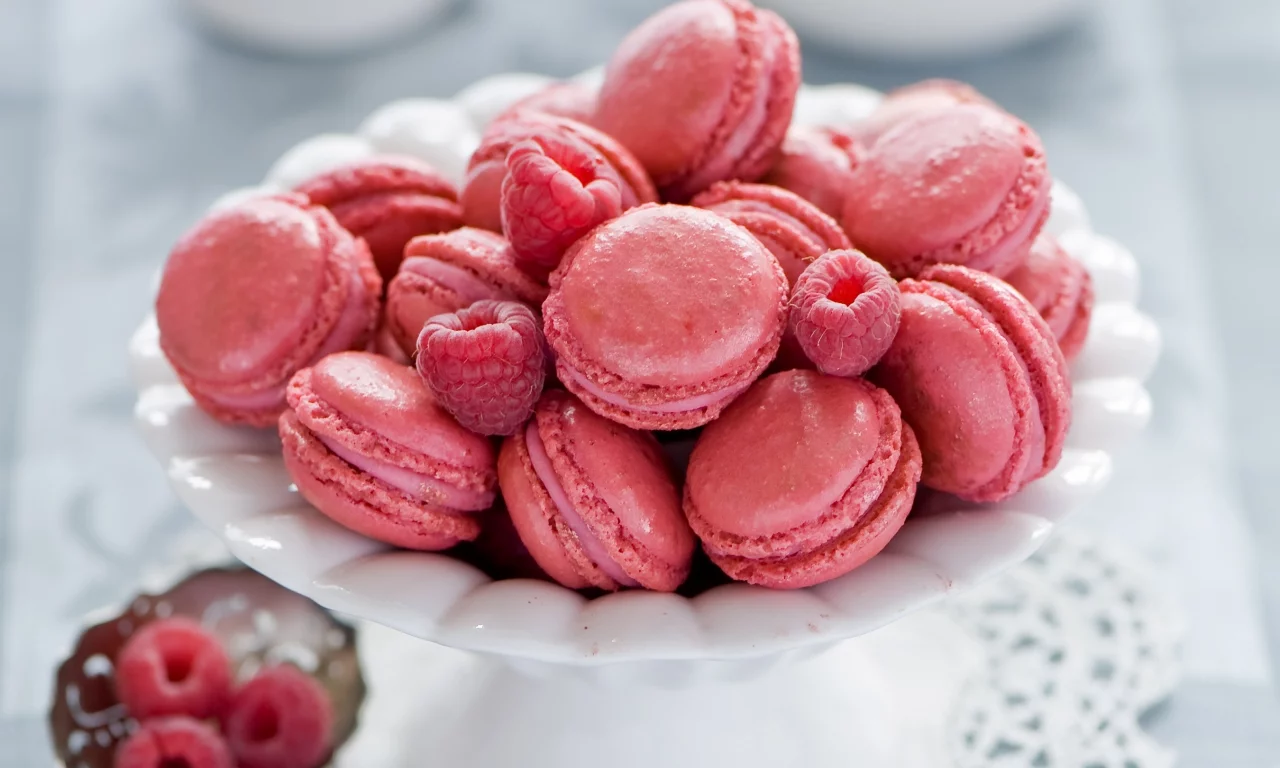 макарун, печенье, малина, розовое, десерт, macaron, ягоды