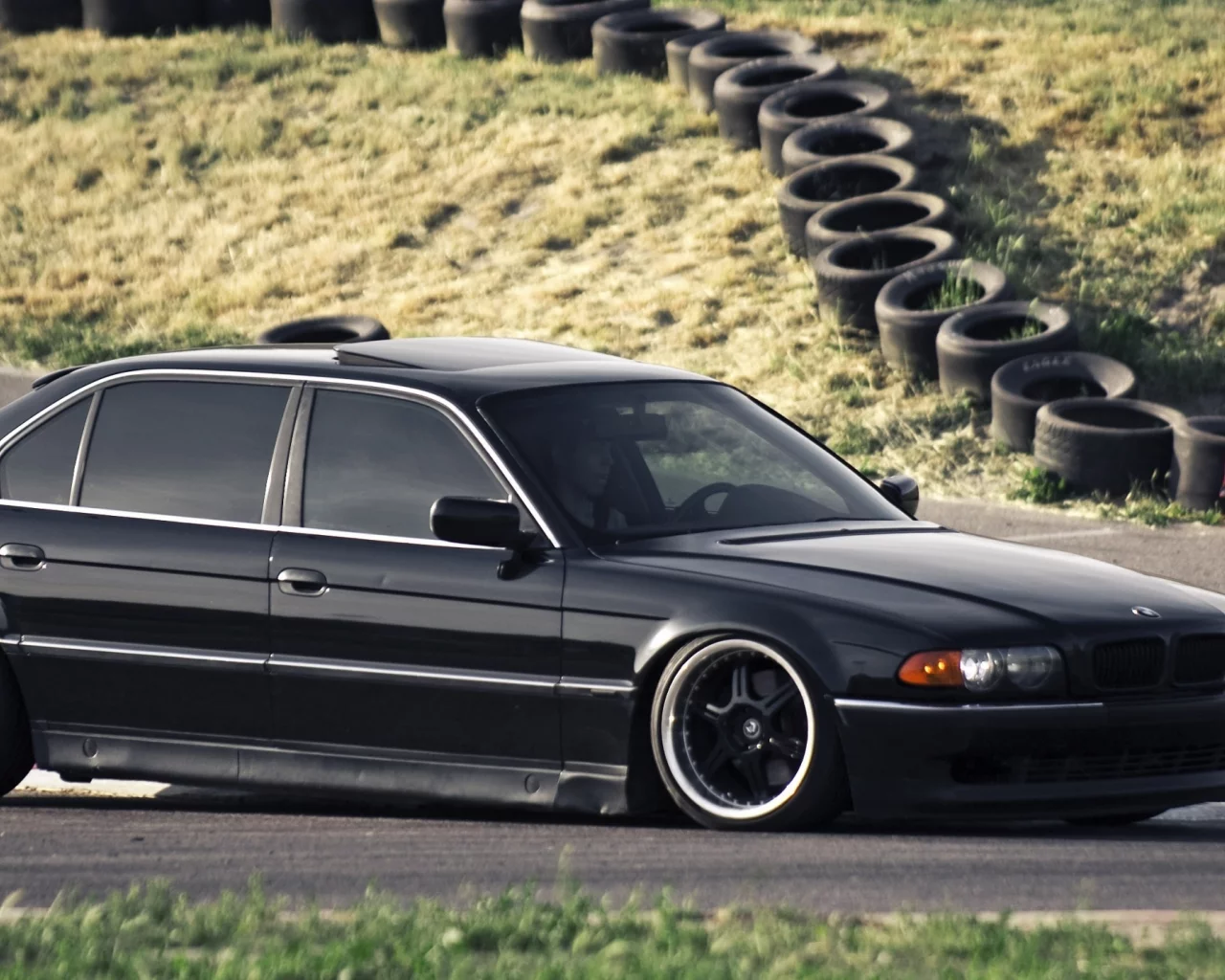 семёрка, dylan leff, bmw 740, тест драйв, бумер, bumer, e38, тюнинг