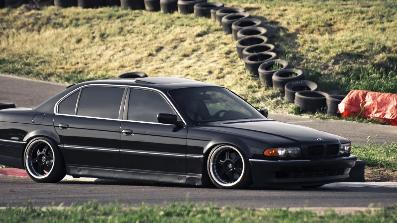 семёрка, dylan leff, bmw 740, тест драйв, бумер, bumer, e38, тюнинг