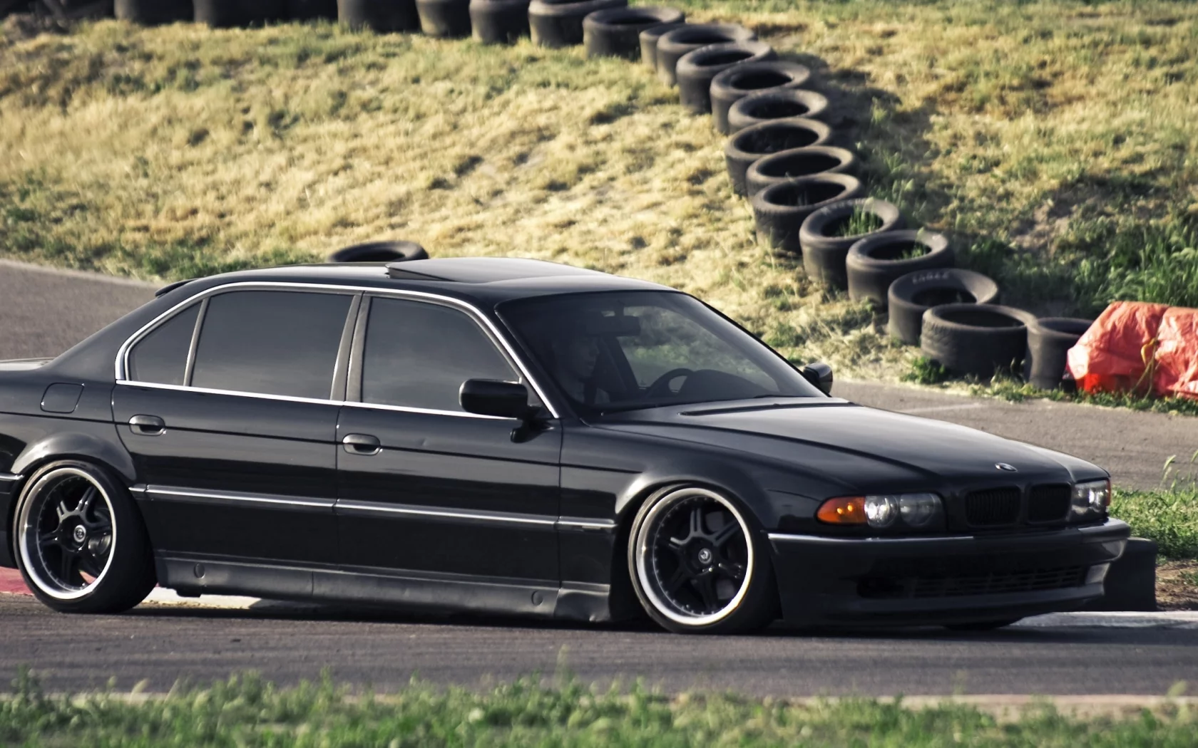 семёрка, dylan leff, bmw 740, тест драйв, бумер, bumer, e38, тюнинг